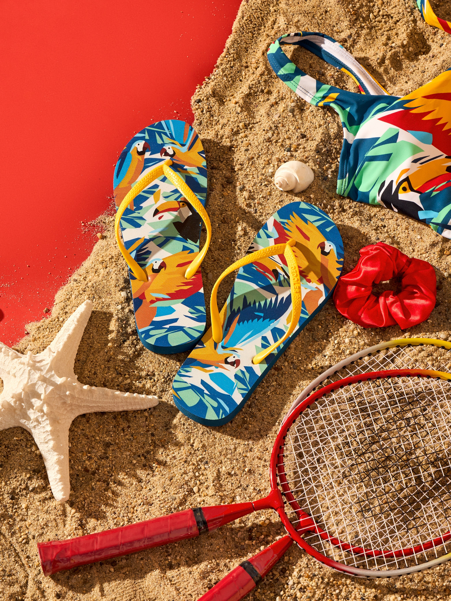 flip-flops-tropical-birds-dd/dd5fd25b6d093c2d06bd127951ce7d496e300767