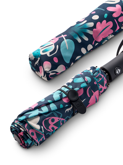 umbrella-leaves-bugs-d9/d9600be336a6a1c0cc86590881312f99778a05cb