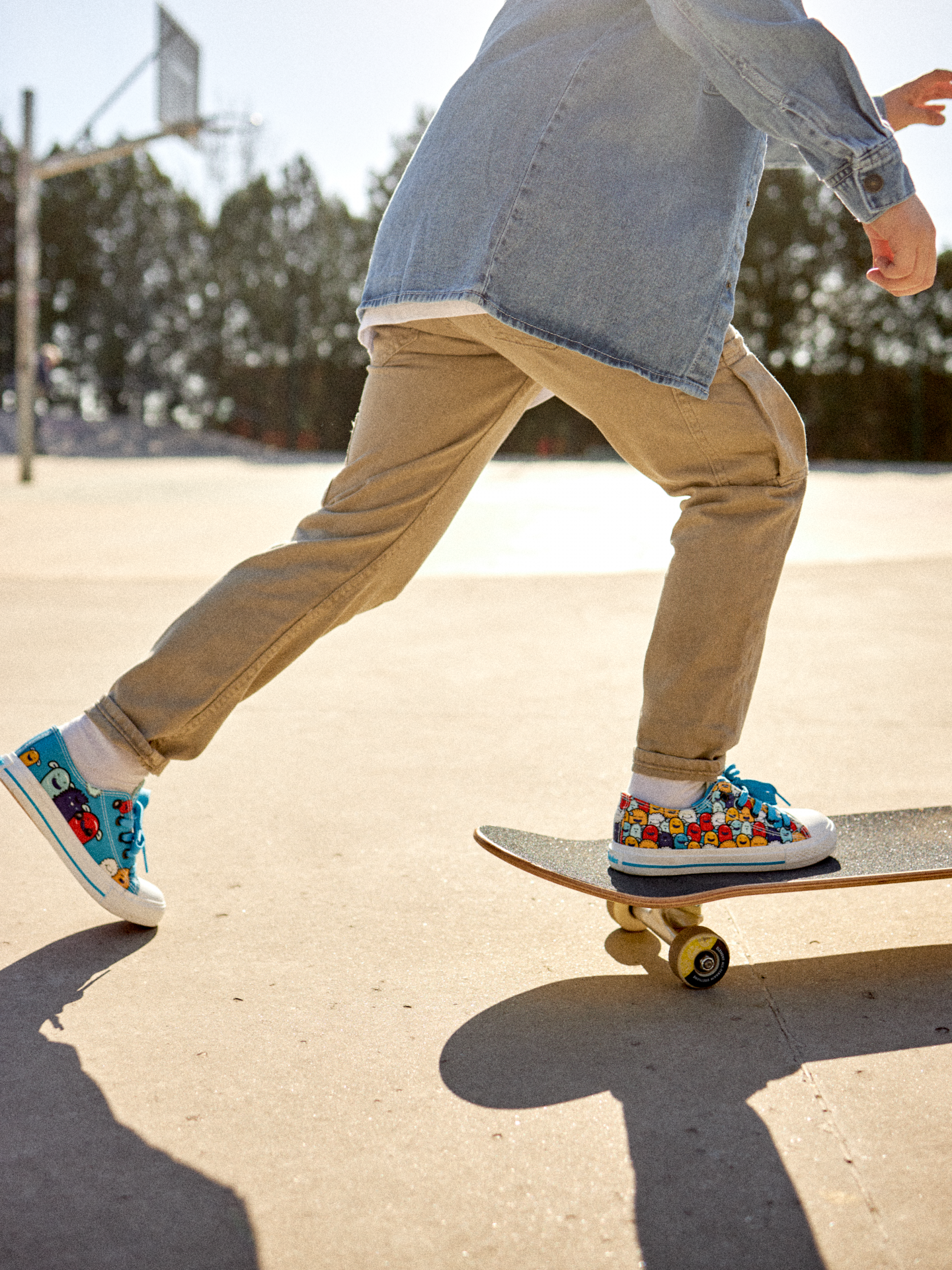 kids-canvas-shoes-funny-monsters-32/32a1d60b08b871663a4bce39769f750aa6d61f15