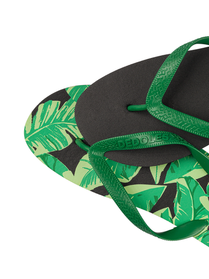 flip-flops-banana-leaves-c4/c480848cb541cdae1002dbecd63317a2d0f789c2
