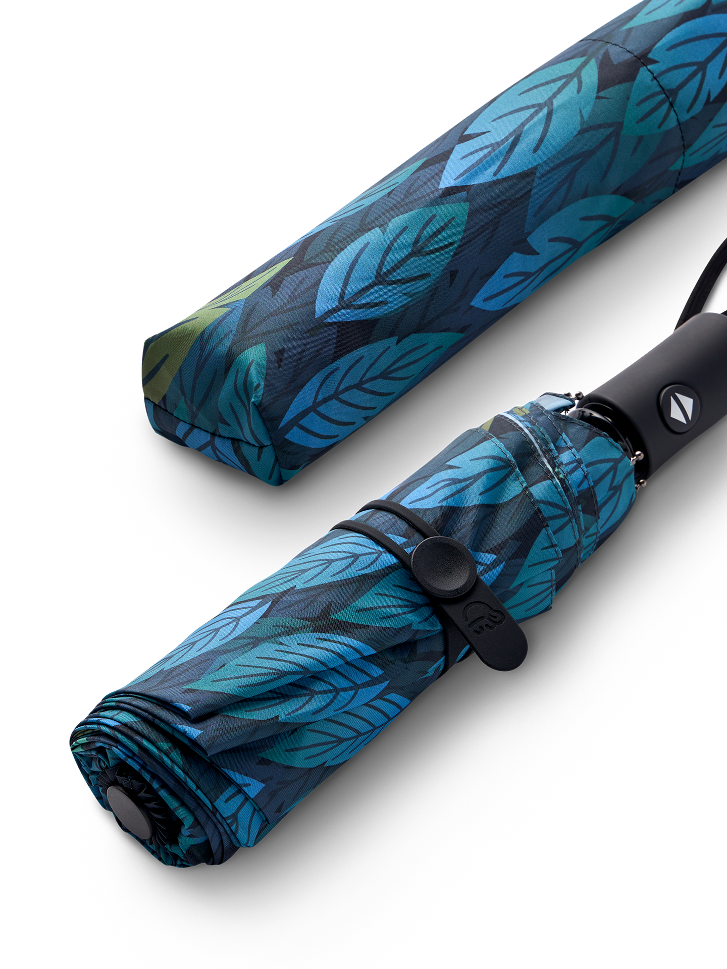 umbrella-eyes-of-the-cat-0e/0ee6c35c760776cb6c9acbe89f6b966757856102