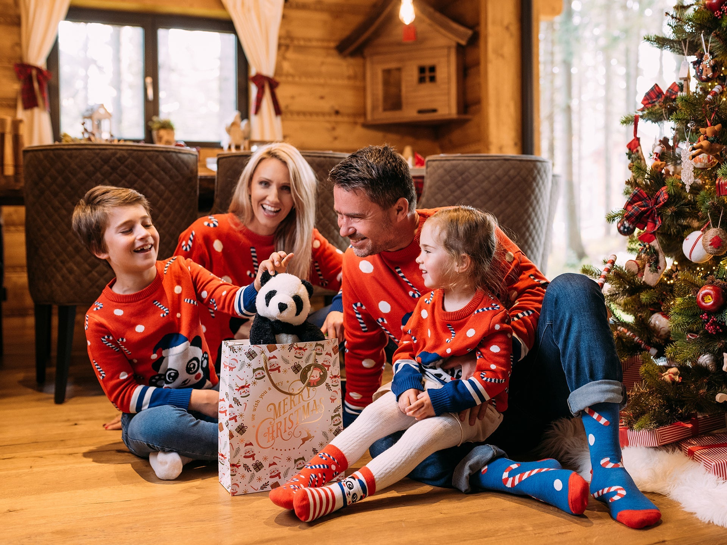 kids-warm-socks-playful-panda-3a/3af783d95b92028123d70eb55b987464992cd5fb