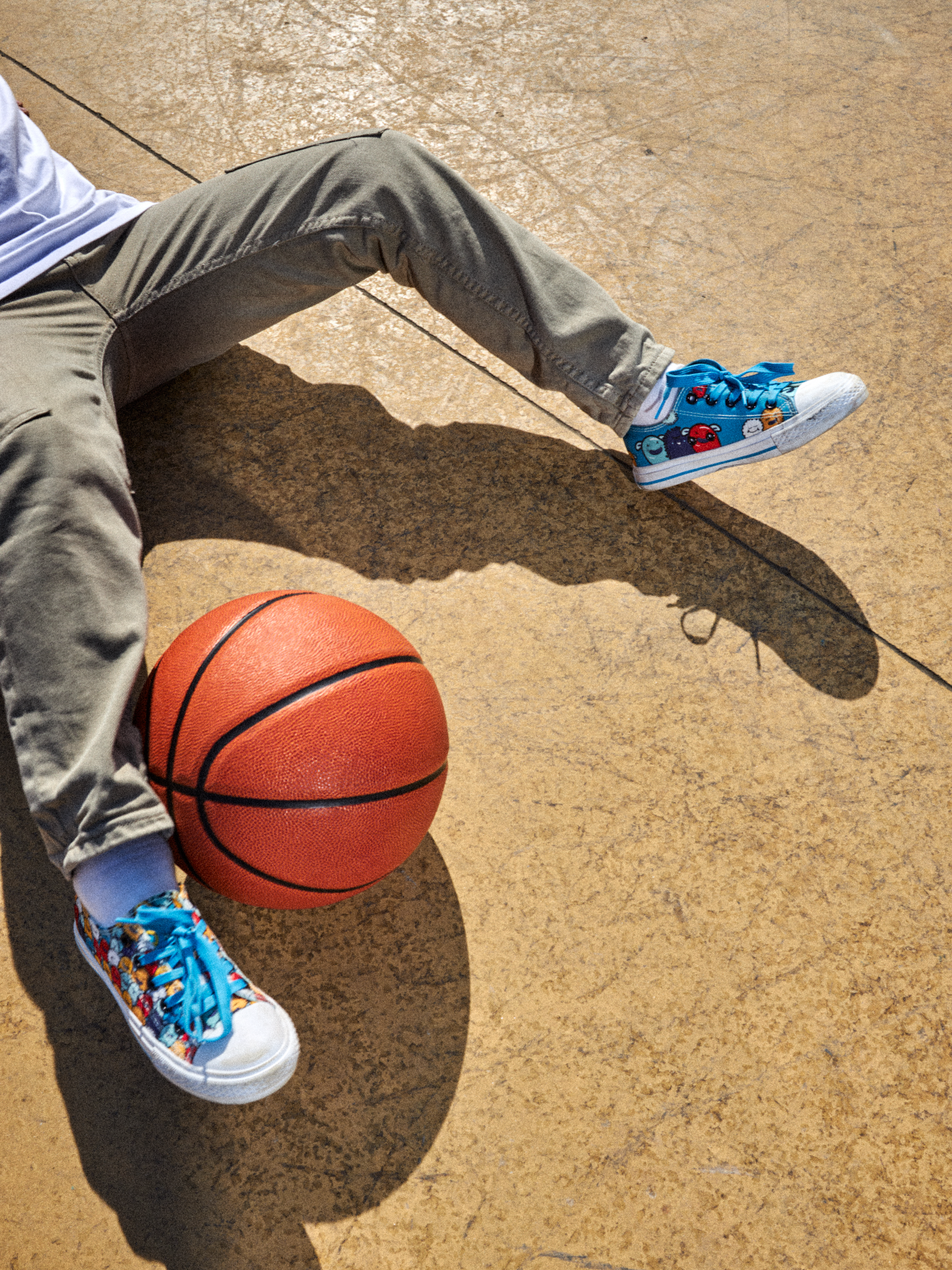 kids-canvas-shoes-funny-monsters-42/4204d704cfdffe4685b6925d792e6994f6357f57