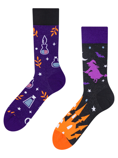 regular-socks-witchcraft-cd/cdfb32a0b0404466b6576692afc9cbf2a0b1c266