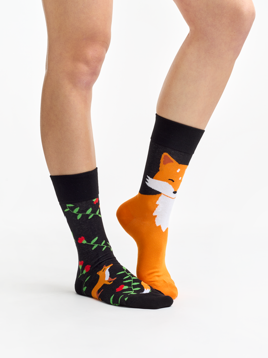 regular-socks-fox-flowers-b8/b841de8a98e1f43abb6a460bb812f3ff975993c9