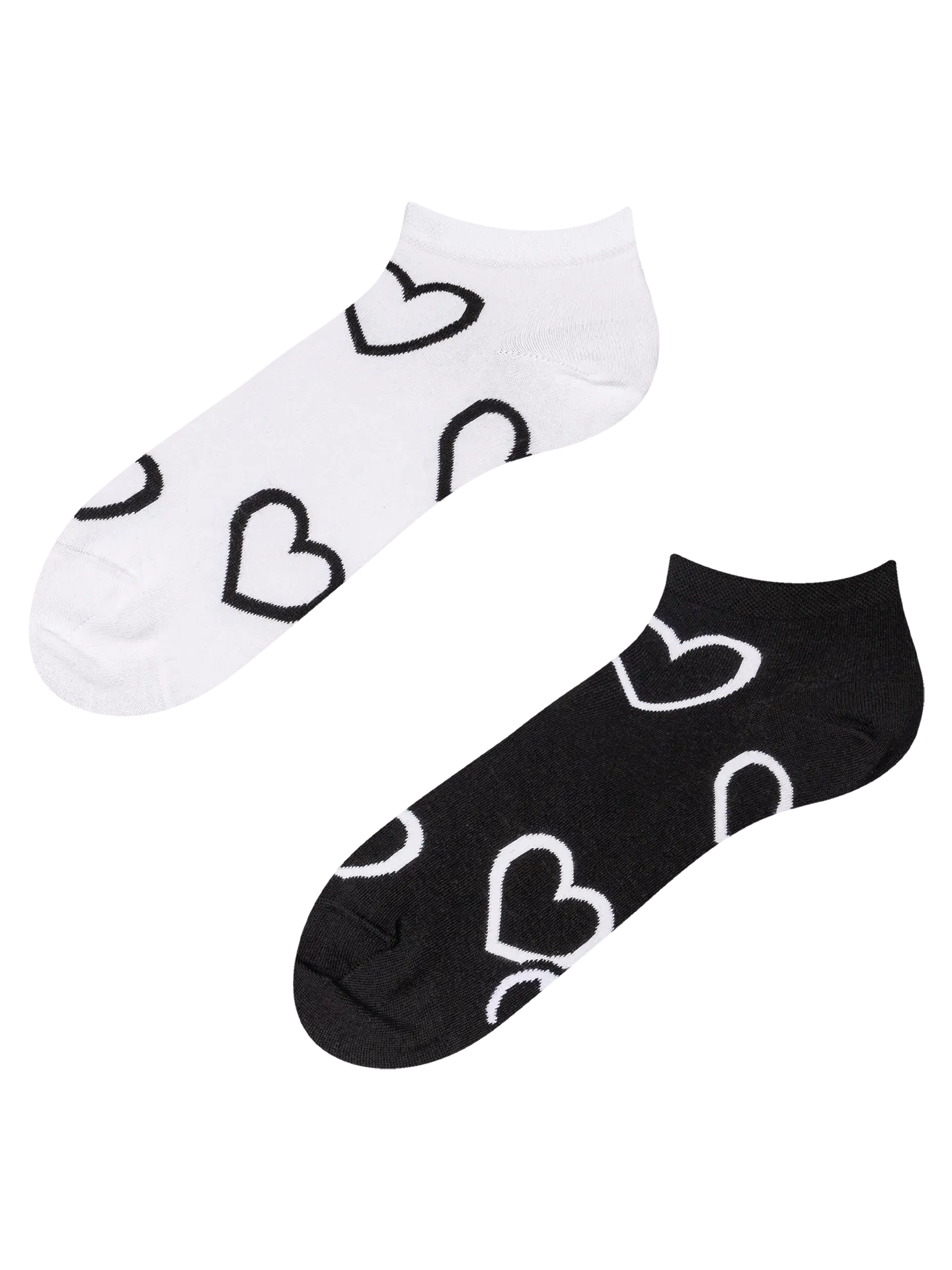 ankle-socks-black-white-hearts-fb/fb272e3dec7dc50d9de0247d43c77ff21fdfb360