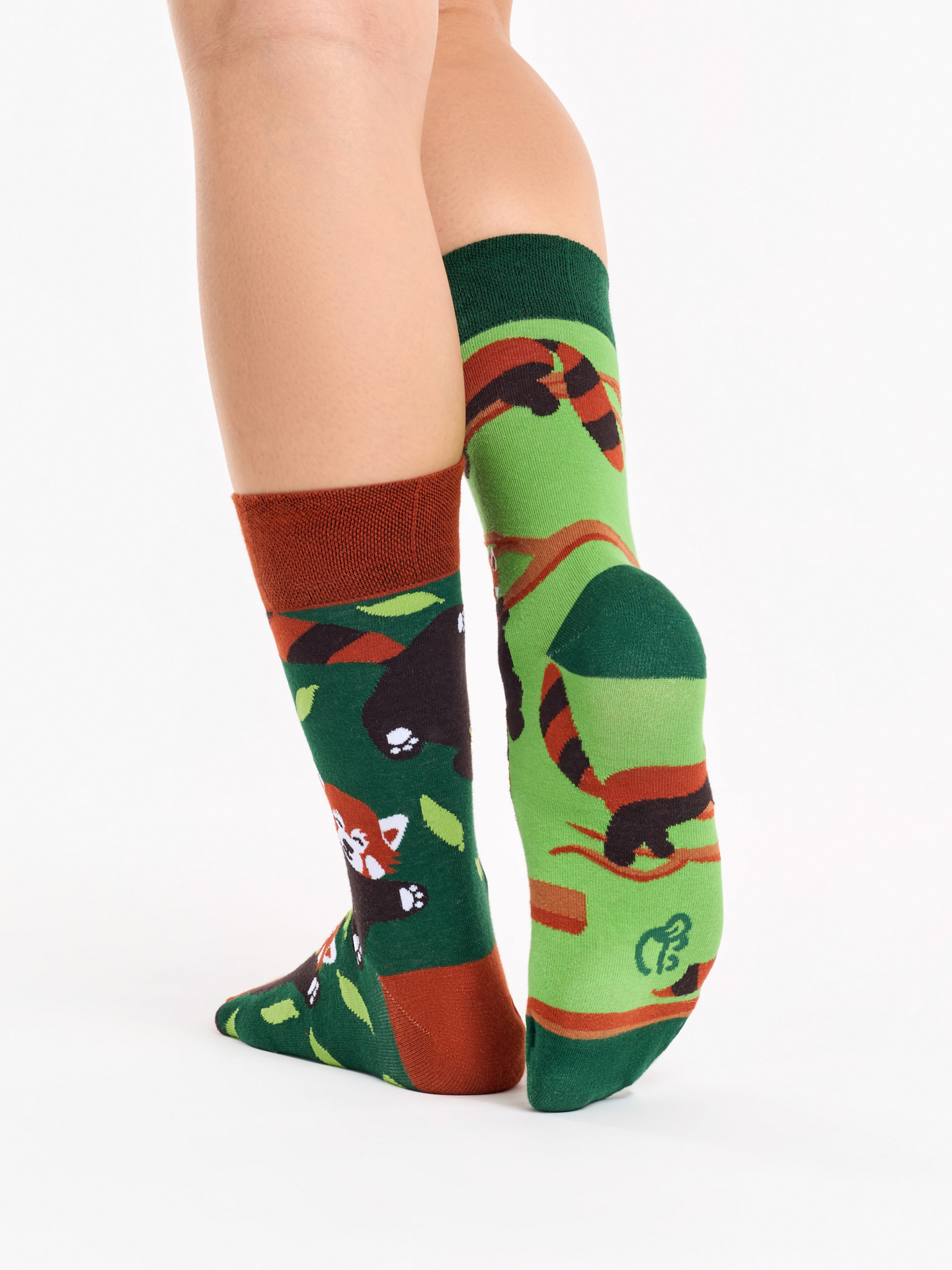 regular-socks-red-panda-f5/f503a5e73b8cb10cb53498a9da6450e10a67da92